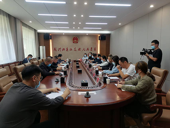 靖边县人大常委会调研组一行莅临县司法局调研全县行政规范性...